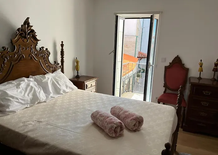 Casa De *